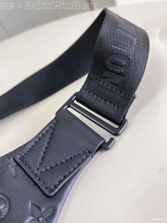 Rush LOUIS VUITTON Bumbag-30*15*8CM 0427